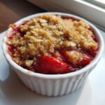 air fryer strawberry crisp 10 minute