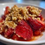 air fryer strawberry crisp quick